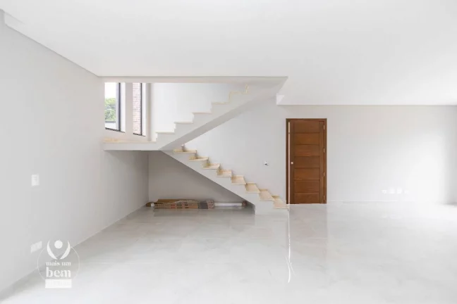 Imagem Sobrado 3 quartos com 1 suíte NOVO dentro de condomínio no Bairro Alto em Curitiba/PR - DUAS VAGAS