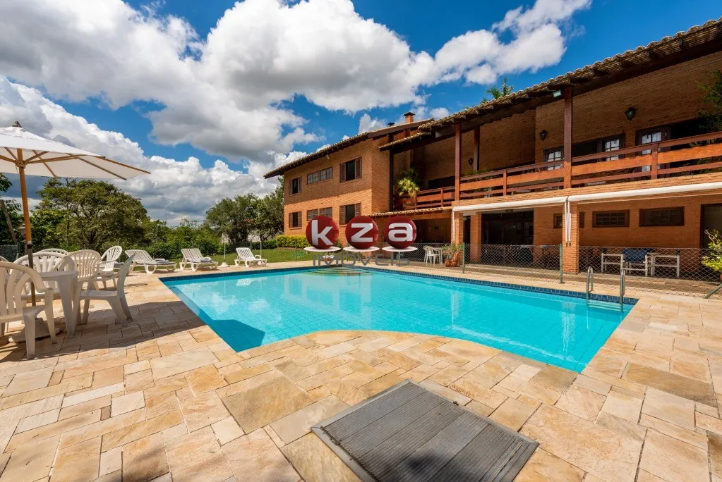 Foto do imóvel Luxuosa mansão à venda em condomínio exclusivo de Itu-SP: 5 quartos, 5 suítes, 3 salas, 7 banheiros, 5 vagas, 624m².