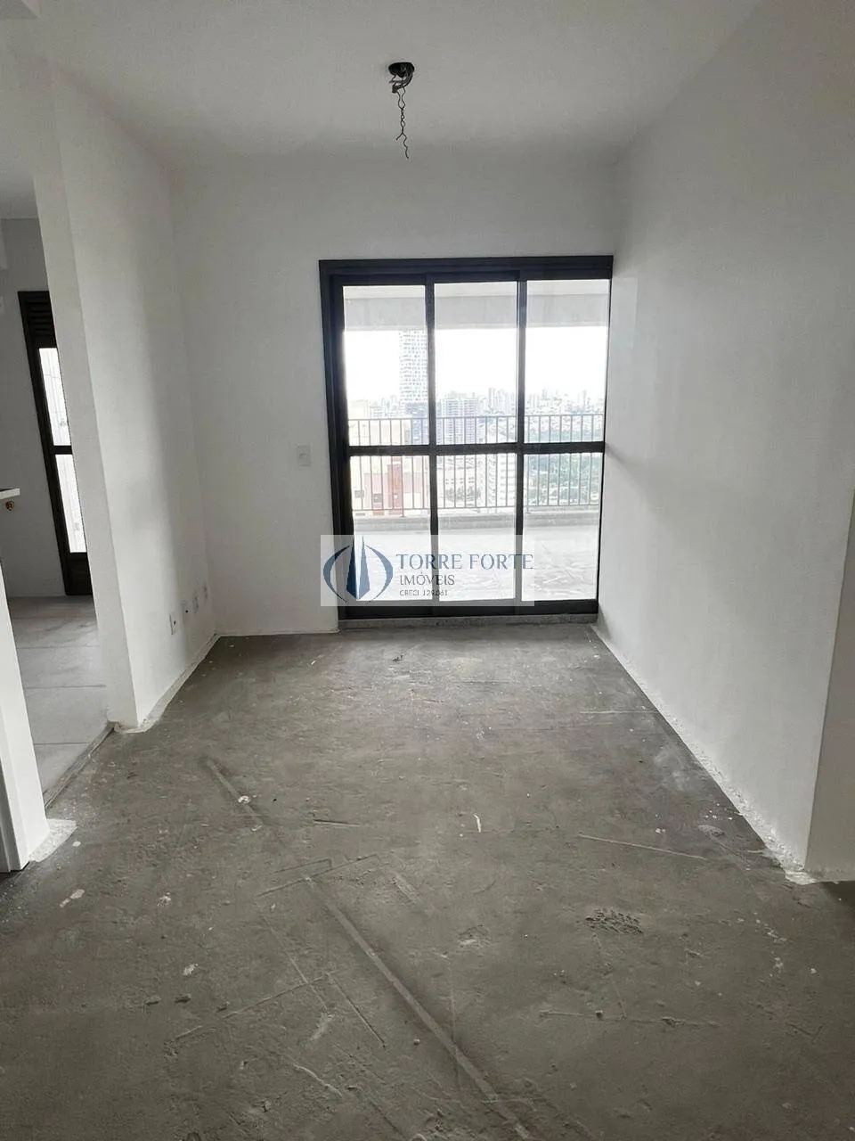 Imagem Apartamento com 3 dormitorios 1 suite, varanda e 1 vaga no Tatuape.