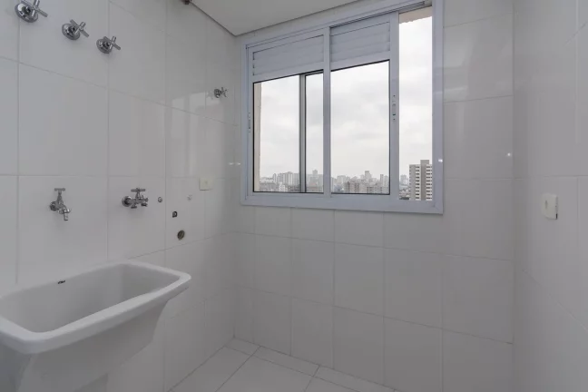 Imagem Apartamento com 3 quartos e 3 vagas à venda em Santo André.