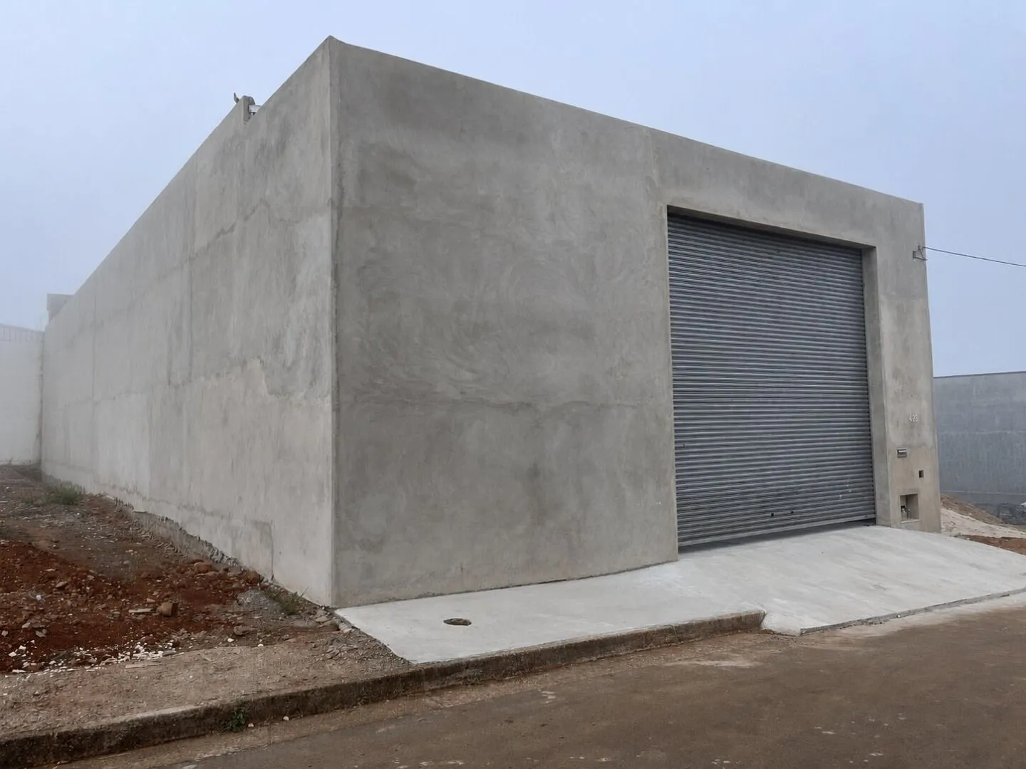 Imagem Barracão à venda, 335 m² por R$ 700.000,00 - Planalto - Patos de Minas/MG