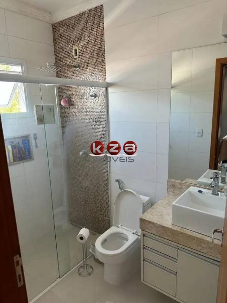 Imagem Imperdível oportunidade: Casa em condomínio à venda em Valinhos-SP, Residencial Vivenda das Pitangueiras - 3 quartos, 1 suíte, 1 sala, 2 banheiros, 4 vagas, 231m²