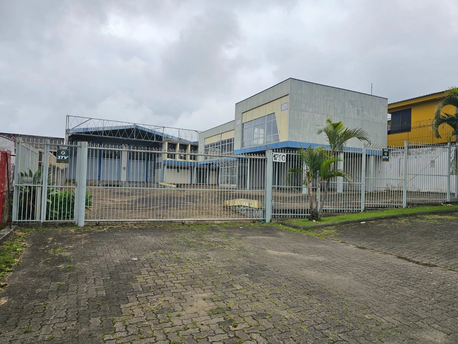 Imagem Pavilhão em Morro Santana