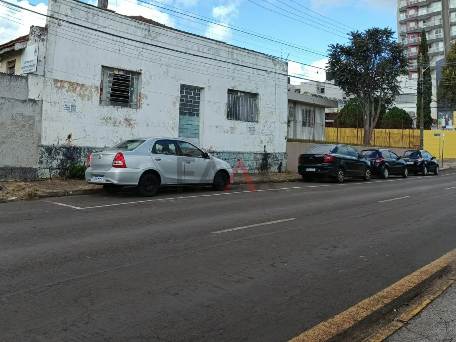 Imagem Terreno á venda de 1.316,00m de área no Trianon em Guarapuava PR