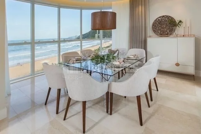 Imagem Apartamento frente mar com 4 Dormitórios sendo 4 suítes