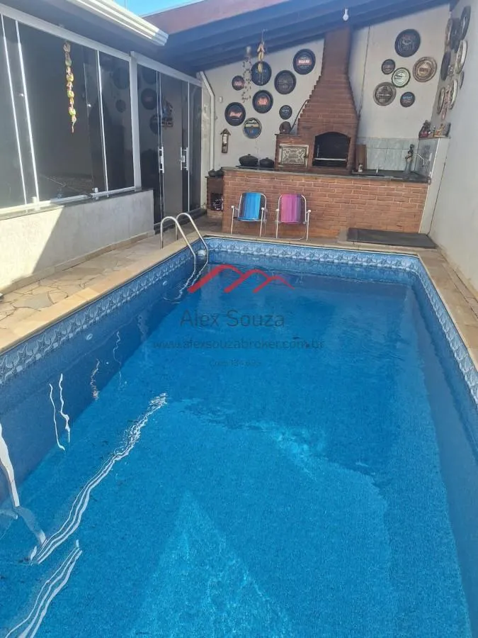 Imagem Casa para Venda em Sumaré, Parque Bandeirantes I (Nova Veneza), 3 dormitórios, 1 suíte, 3 banheiros, 3 vagas