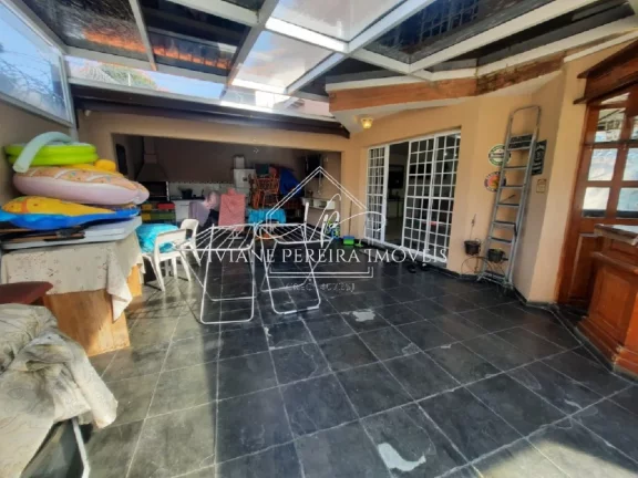 Imagem Casa a venda Jardim Adalgisa com piscina