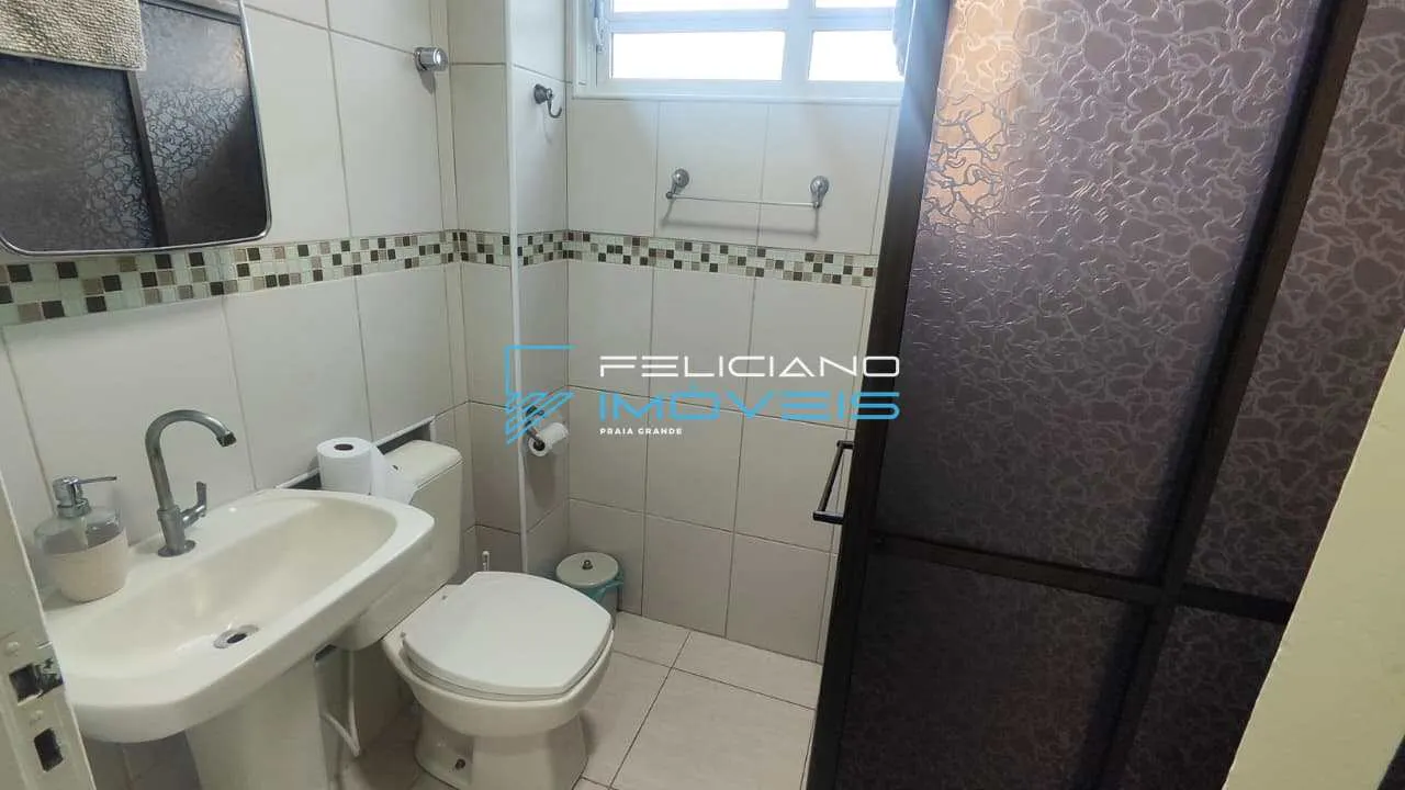 Imagem Apartamento com 2 quartos, Guilhermina, Praia Grande - R$ 325 mil, Cod: 7433