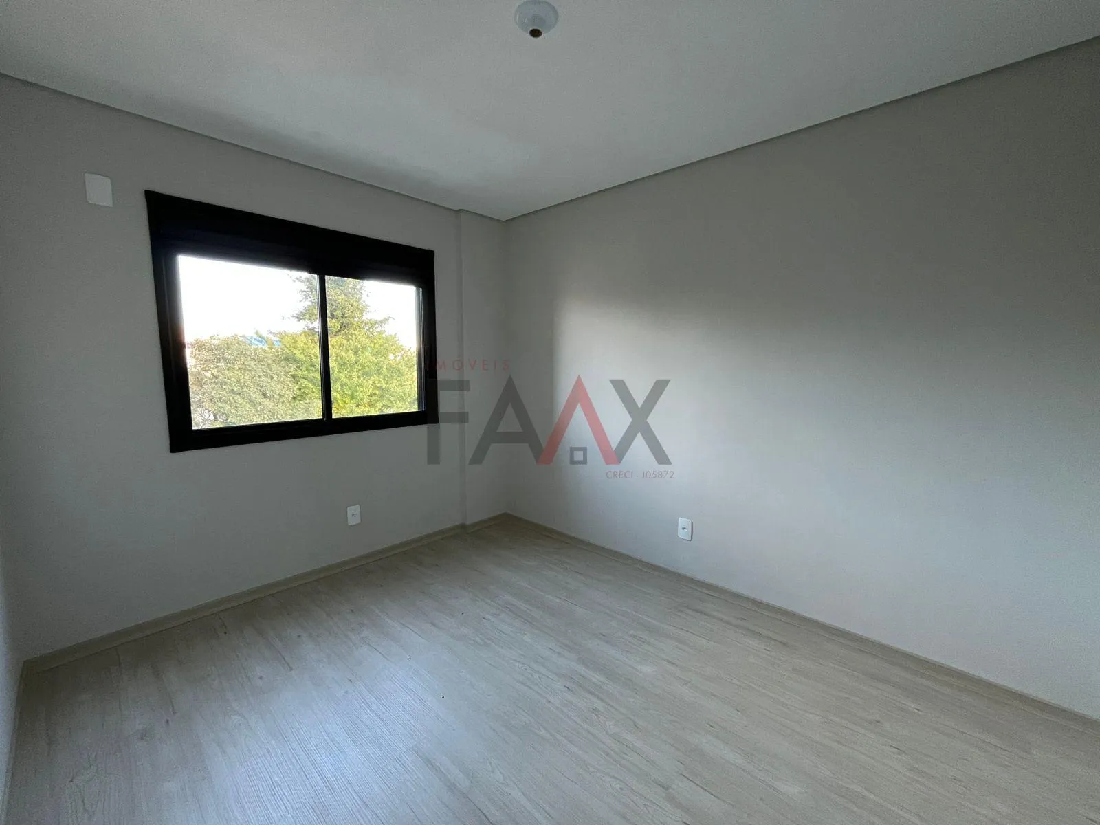 Imagem Apartamento com 03 Quartos e Sacada com Churrasqueira no Vila Borghese