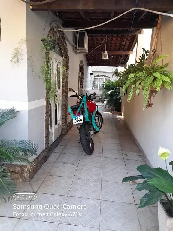 Imagem Casa com 3 dormitórios à venda, 173 m² por R$ 590.000,00 - Campo Grande - Rio de Janeiro/RJ