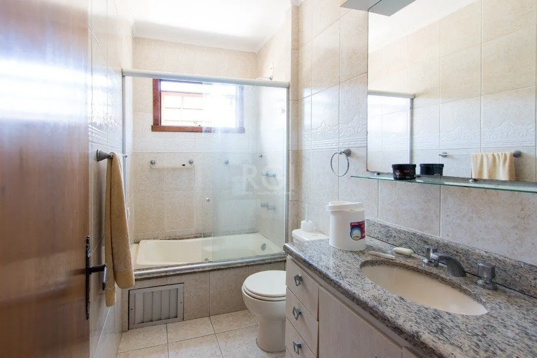 Imagem Casa para Venda - 204.75m², 3 dormitórios, sendo 1 suites, 3 vagas - Ipanema