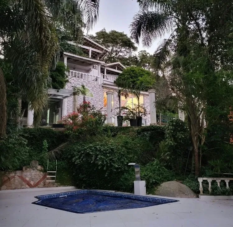 Imagem Encantadora Casa no Condomínio Alpes da Cantareira - Conforto, Estilo e Lazer
