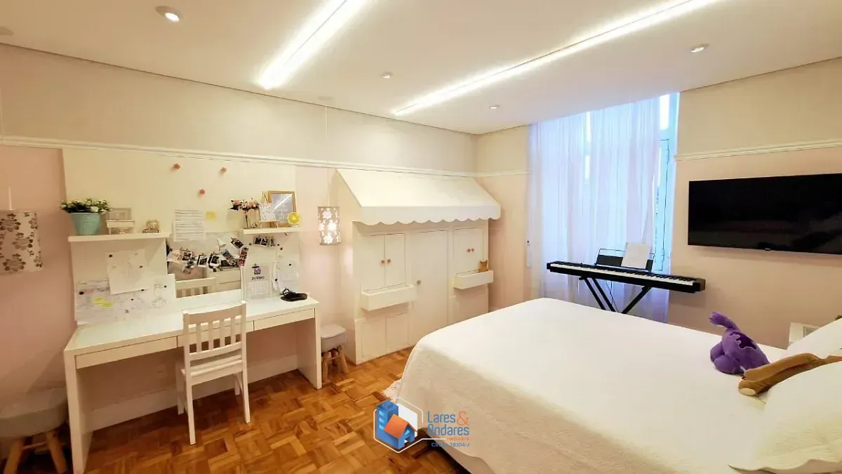 Imagem Casa para venda em Jardim Leonor com 3 quartos, sendo 3 suítes, 442m²