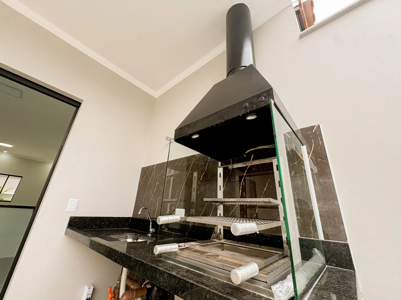 Imagem Casa para Venda em Itanhaém, Bopiranga, 2 dormitórios, 2 suítes, 1 banheiro, 1 vaga