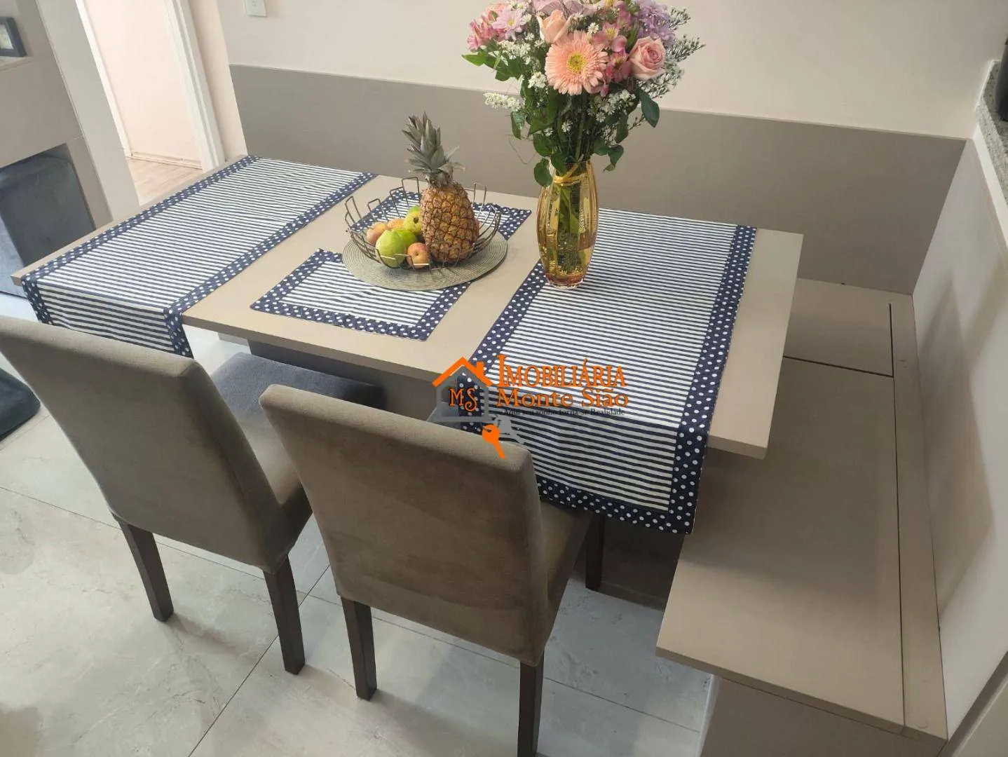 Imagem Apartamento a venda com 61m² com 2 quartos, 1 suíte, 1 vaga coberta e varanda gourmet - Jardim Aida