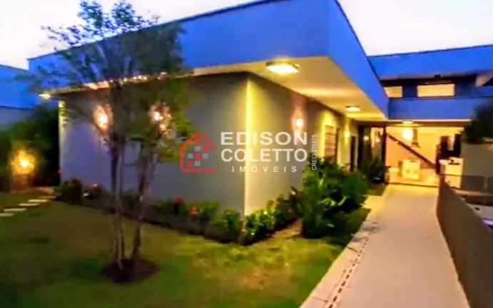 Imagem "Pronto para Morar" Casa no Condomínio Park Campestre com 4 suites com área intima