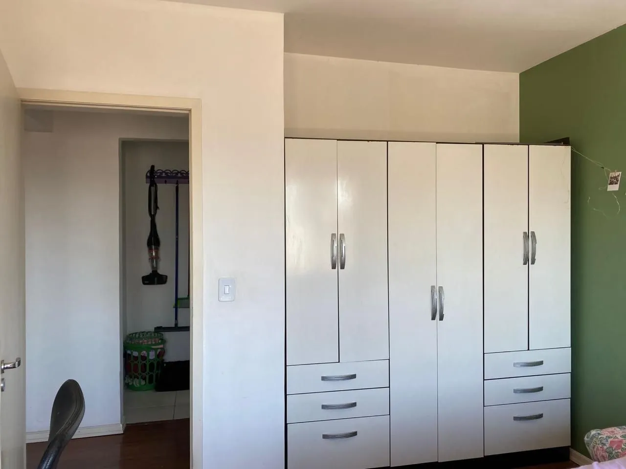 Imagem Apartamento Mobiliado a venda / Avenida Independência / 2 Dormitórios