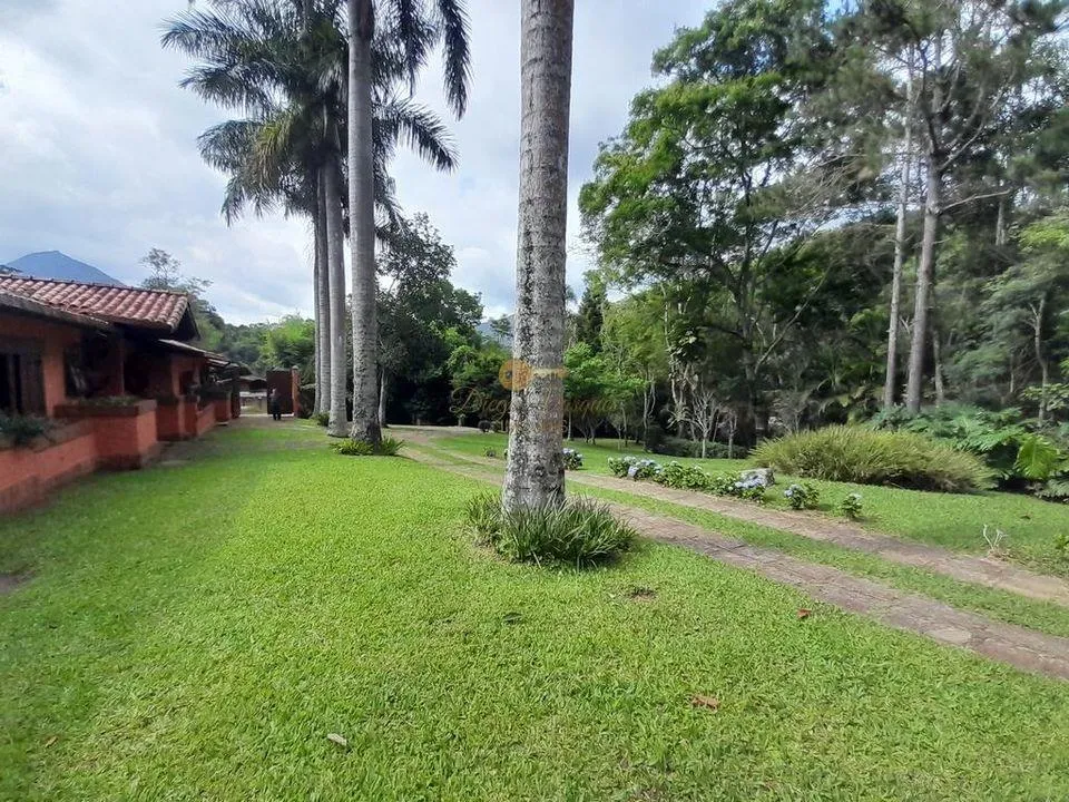 Imagem Casa para Venda em Teresópolis / RJ no bairro Santa Rita