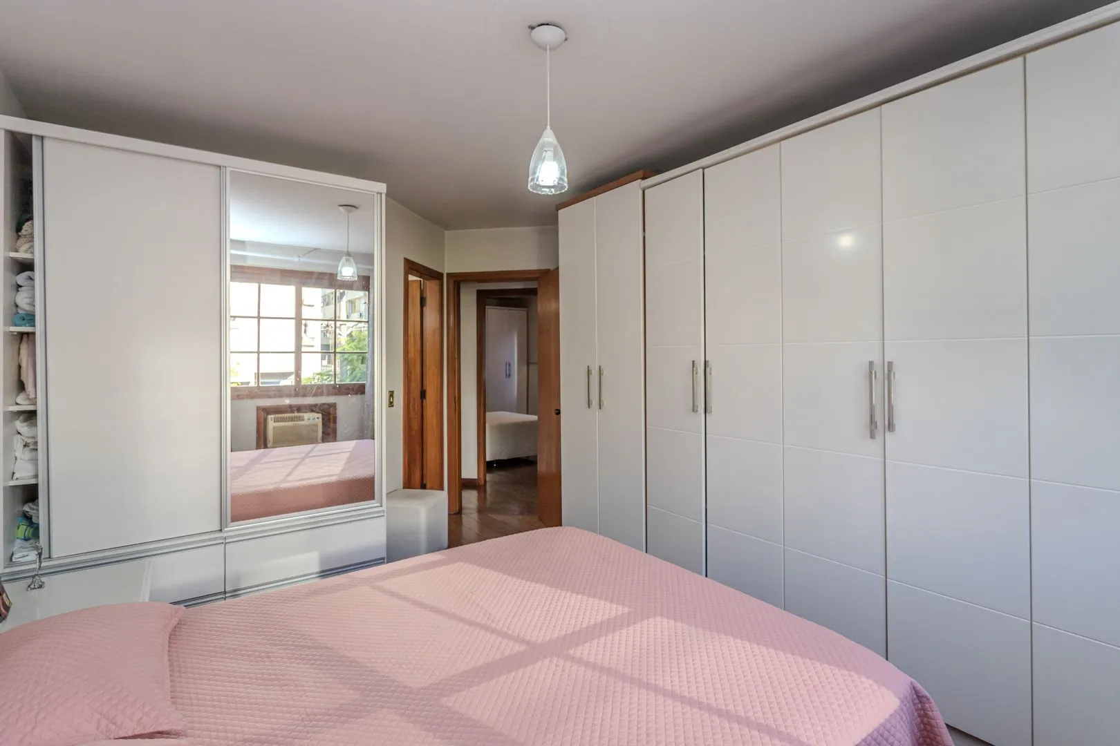 Imagem Cobertura duplex no bairro Petrópolis de 3 dormitórios *2 vagas e terraço