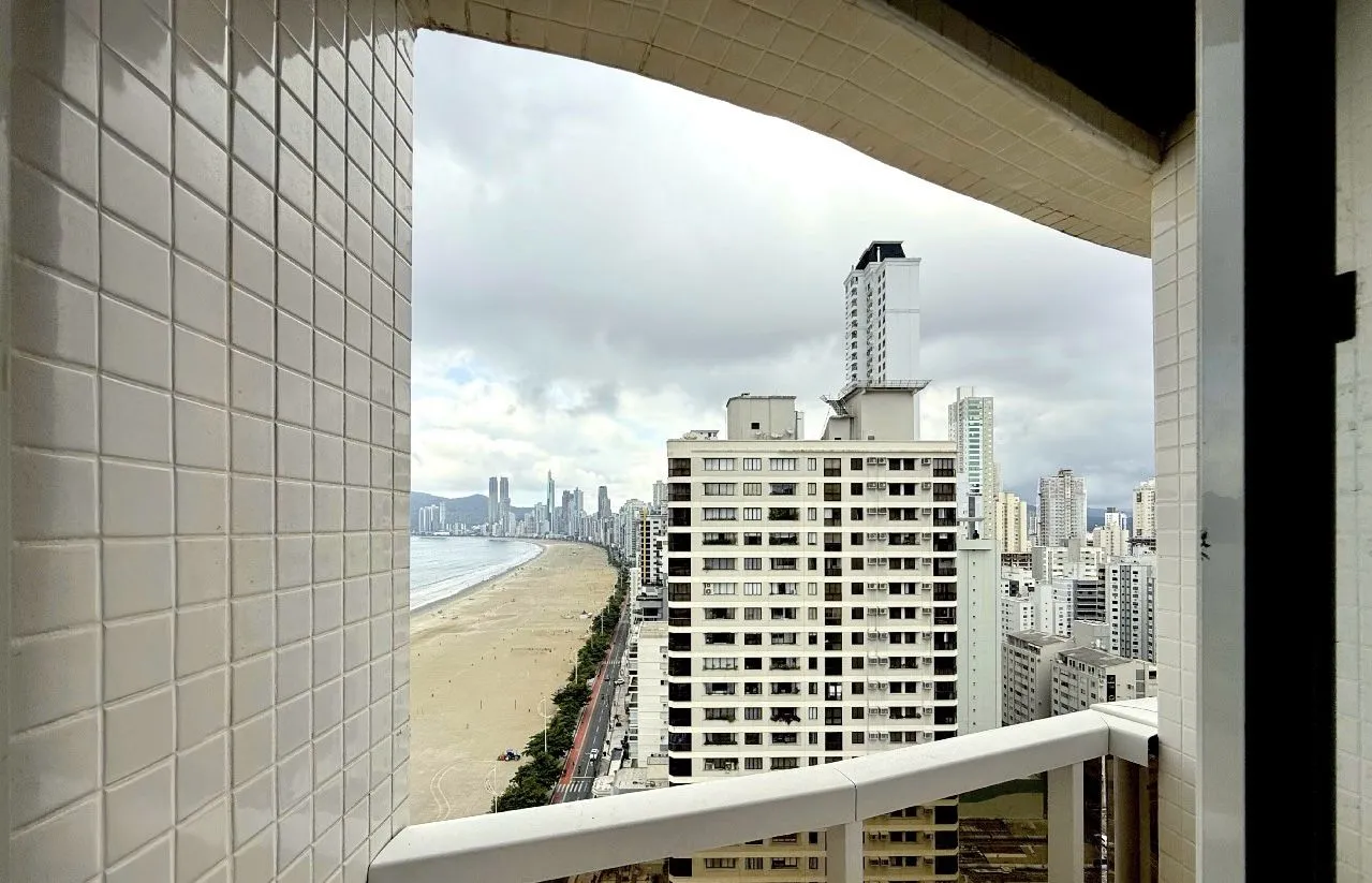 Imagem Apartamento com vista para o mar à venda com 102.15m2 por R$ 3.392.000,00