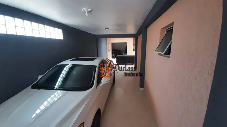 Imagem Sobrado com 5 dormitórios à venda, 340 m² por R$ 850.000,00 - Balneário Jequitibá - Itanhaém/SP