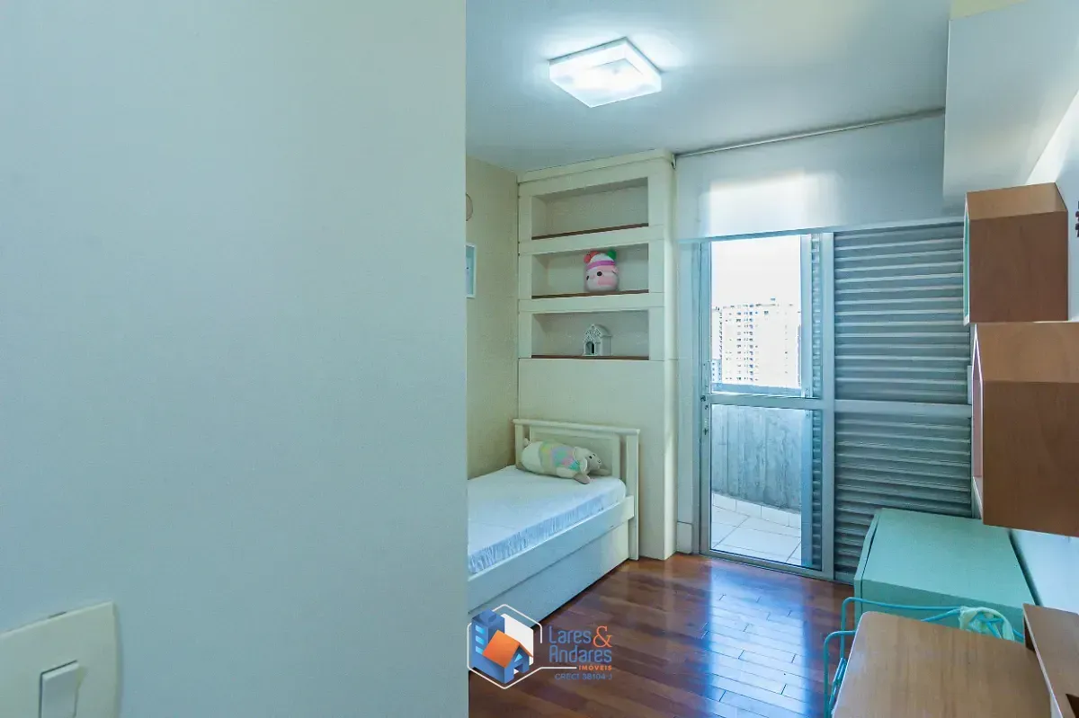 Imagem Apartamento para venda em Morumbi com 4 quartos, sendo 2 suítes, 159m²