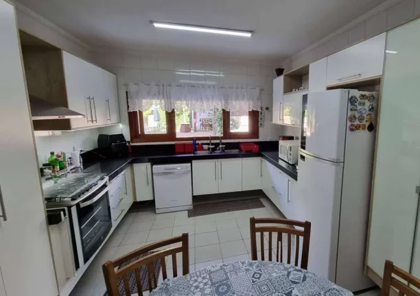 Imagem Cond Pq das Artes - 4 suítes. Home office, gourmet, piscina e pomar!