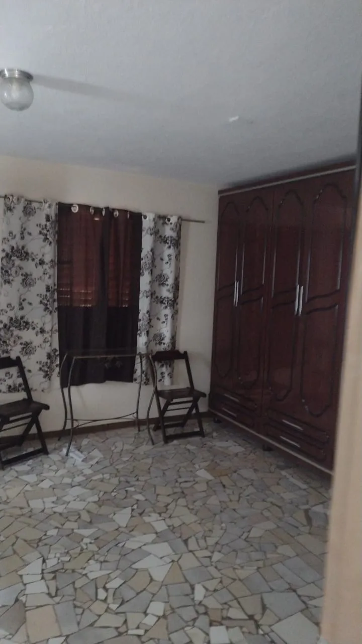 Imagem Chácara à venda em Araçoiaba da Serra-SP, bairro Aquarius: 3 quartos, 1 sala, 2 banheiros, 1 vaga de garagem, 343,08m².