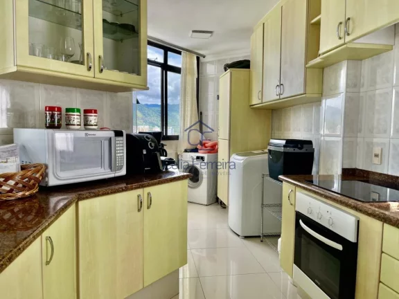 Imagem Linda cobertura duplex com vista espetacular e pé na areia - Martim de Sá - Caraguatatuba/SP