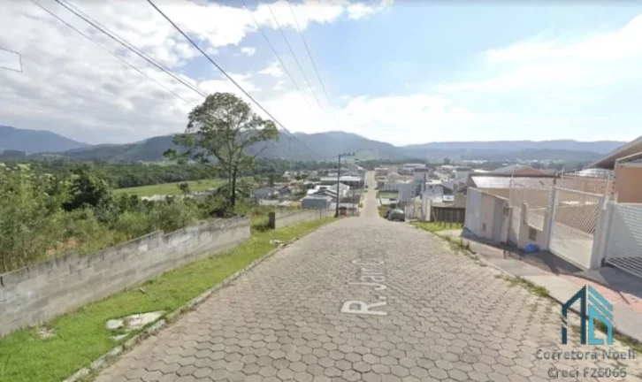 Imagem Terreno, (Conj. de 12 Lotes) 6.910 mil m², localizado em uma região estratégica de Forquilhas em São José SC