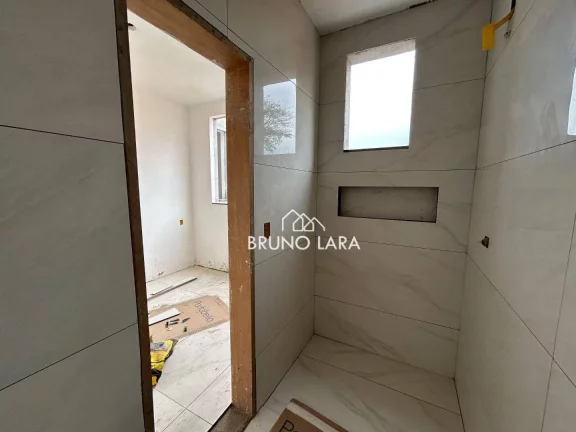 Imagem Casa à Venda em Betim, no Bairro Tiradentes