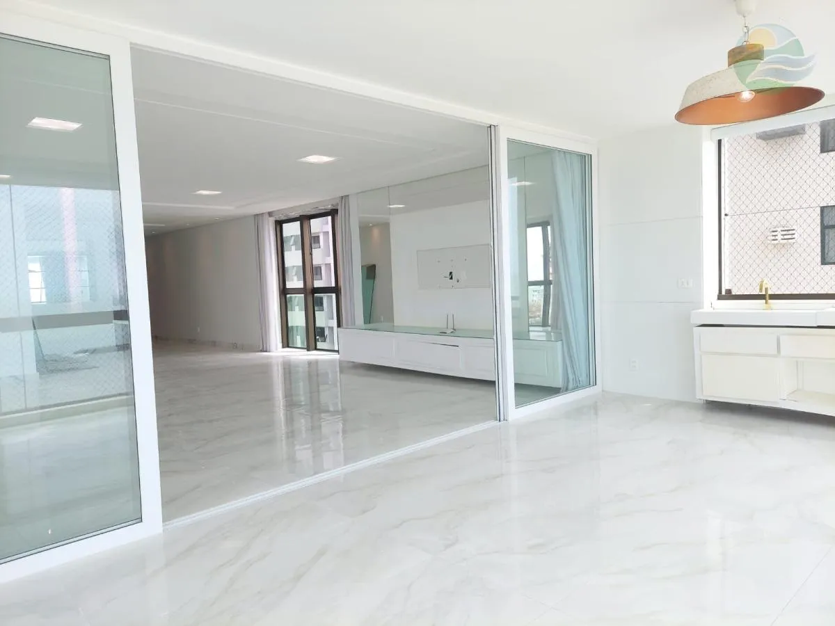 Imagem Apartamento de Luxo, 4 Suites, Varandão, Beira mar de Candeias, Jaboatão dos Guararapes.