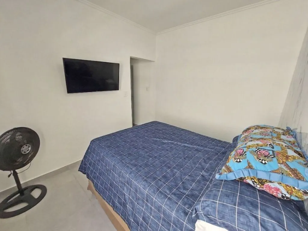 Imagem CASA COM 110,00 m² - GUILHERMINA - PRAIA GRANDE SP