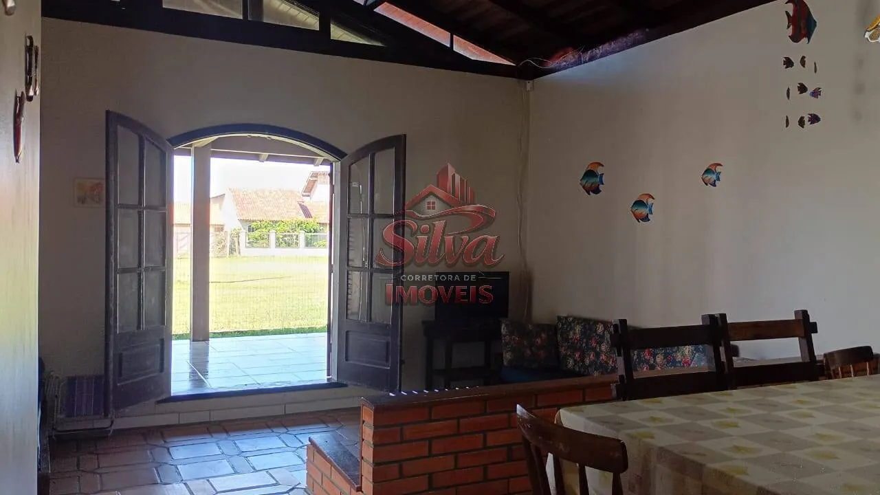 Imagem 1141 |Casa 6 Dormitórios a 60m do Mar