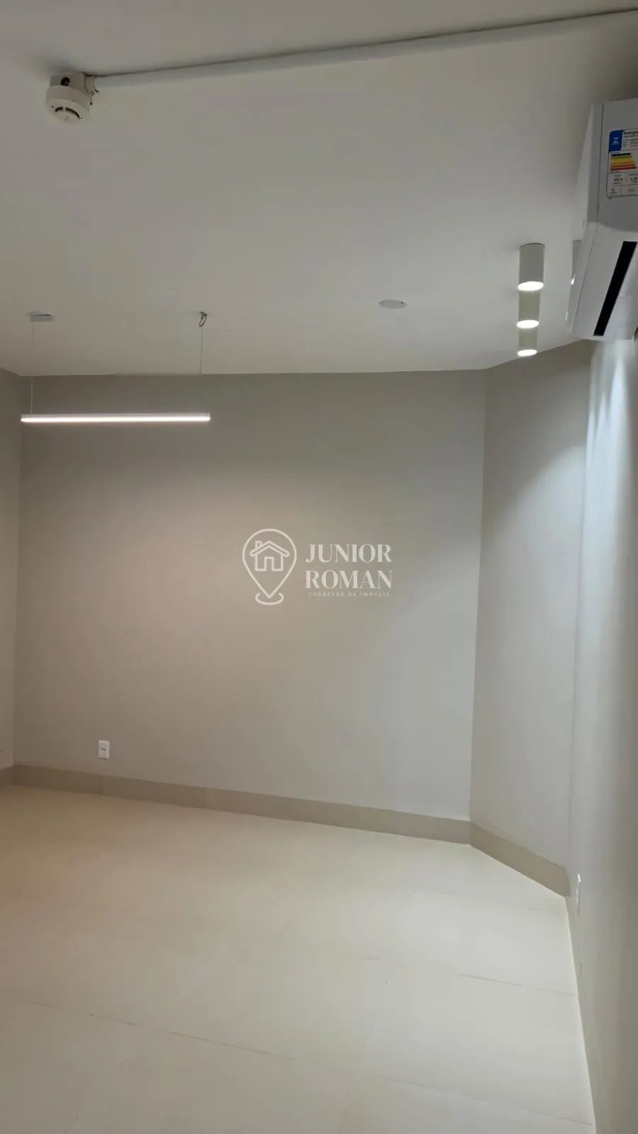Imagem SALA COMERCIAL NO CENTRO l PRAÇA DAS CORUJAS - BARREIRAS/BA