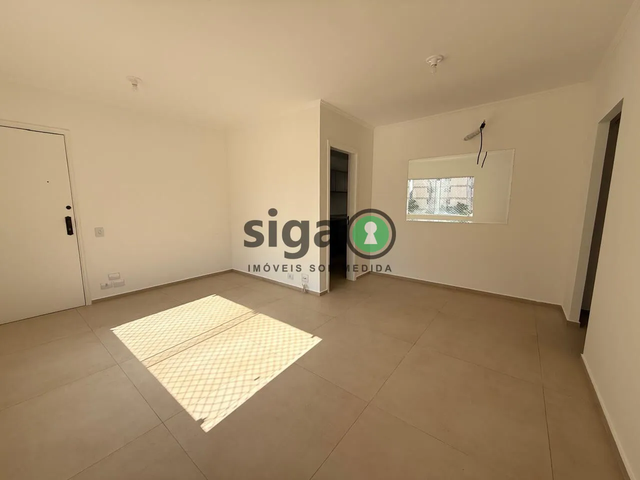Imagem Apartamento Reformado com 3 Dormitórios e Suíte na Vila Olímpia.