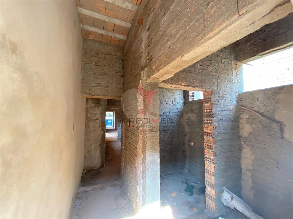 Imagem Prédio Inteiro de 395m² no bairro Jardim Ubirama, em Lençóis Paulista