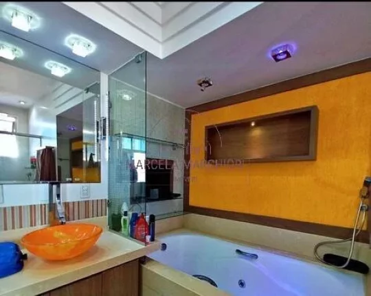 Imagem Cobertura moderna linear, 197m², 4 quartos, Praia da Costa