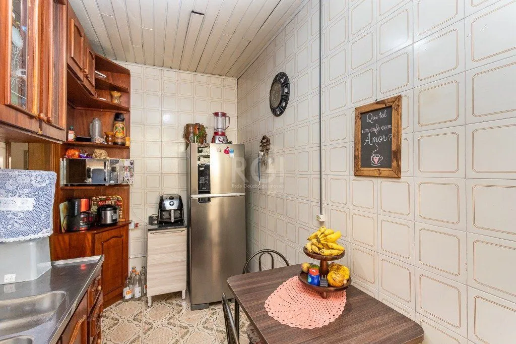 Imagem Casa para Venda - 143.32m², 3 dormitórios, sendo 1 suites, 5 vagas - Parque Santa Fé