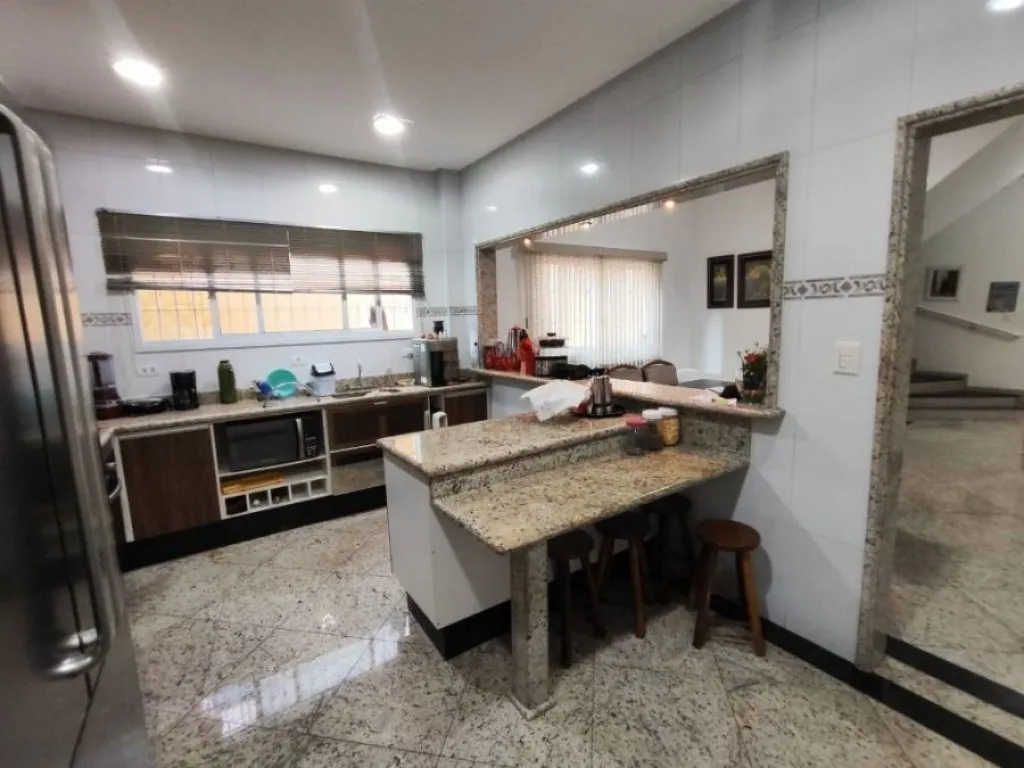 Imagem CASA COM 150,00 m² - GUILHERMINA - PRAIA GRANDE SP