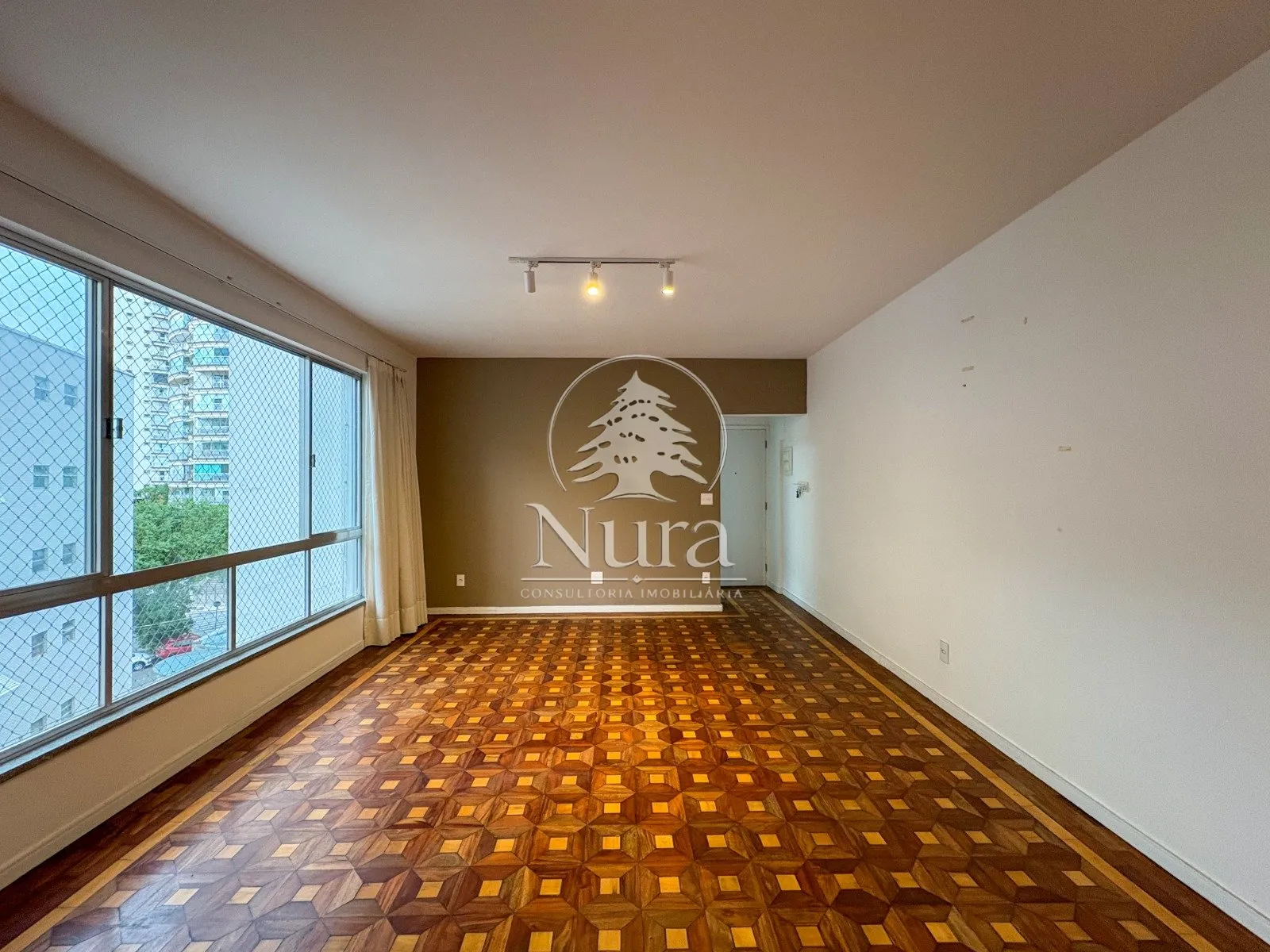 Imagem Apartamento de 3 quartos, 145m² no bairro Ponta da Praia, em Santos