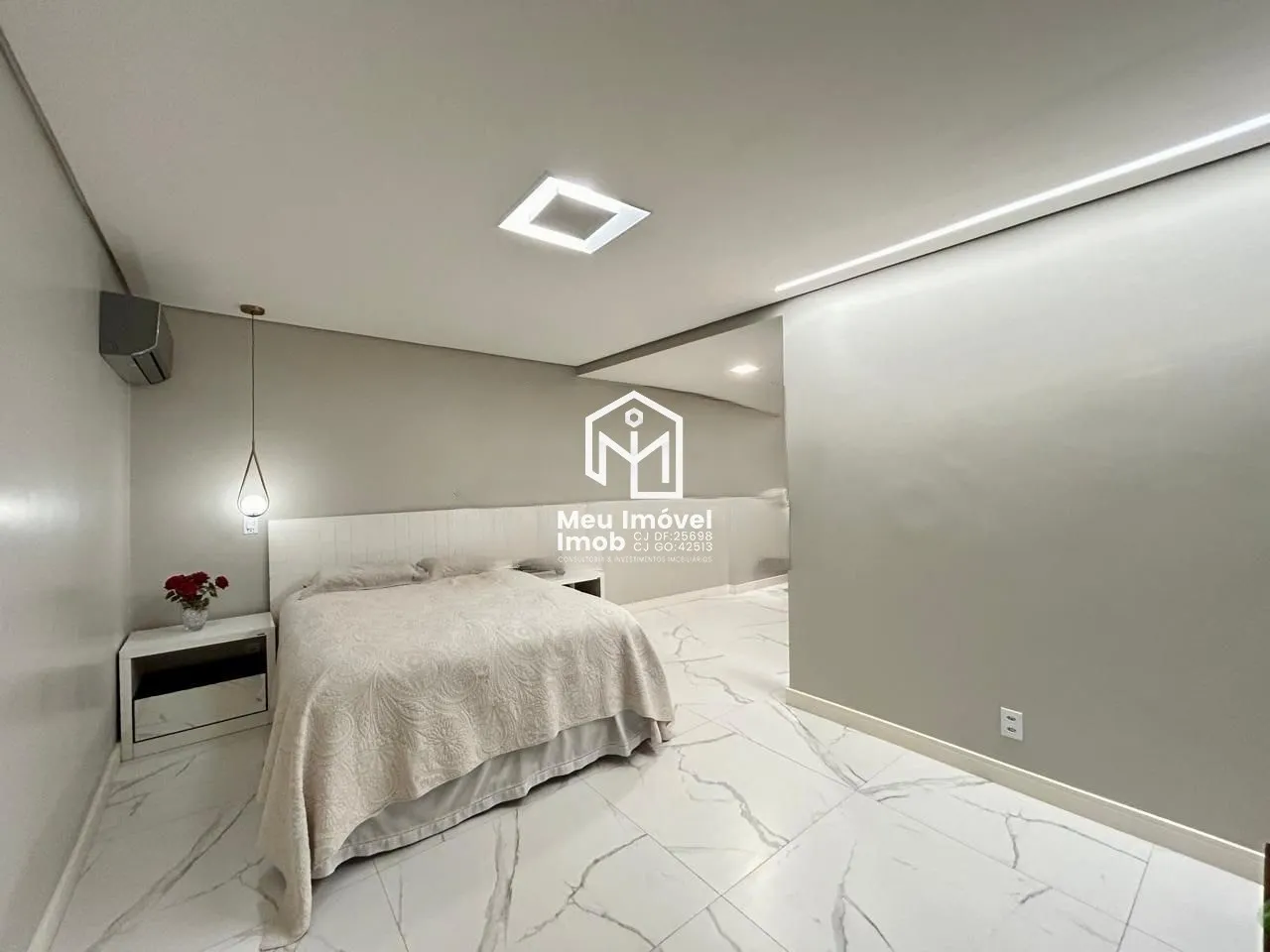 Imagem Casa 3 Suítes 397m² Reformada Colônia Agrícola Samambaia