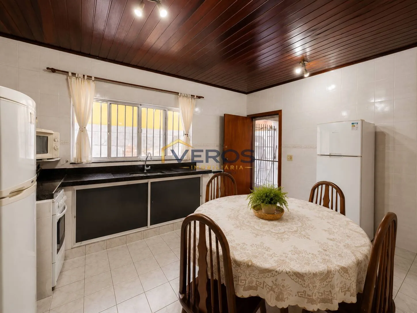 Imagem Casa em Condomínio com 3 quartos a venda na Martim de Sá I Caraguatatuba