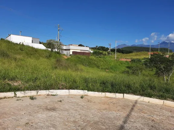 Terreno à Venda, 147 m² em Vila Pontilhão - Cruzeiro
