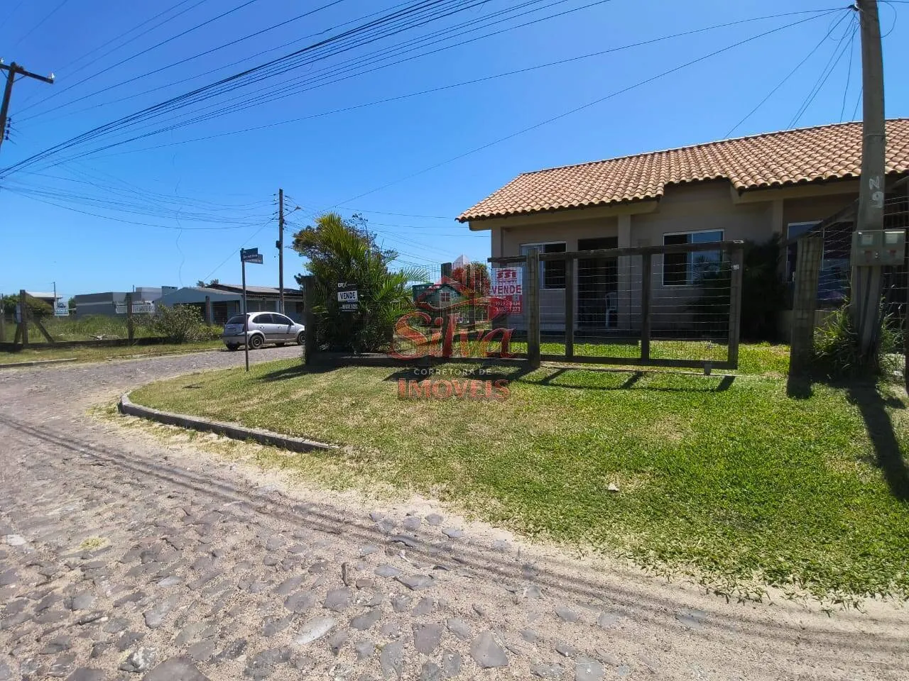Imagem C170 | Geminado de esquina 2 dormitórios à venda em Imbé a 350m do mar