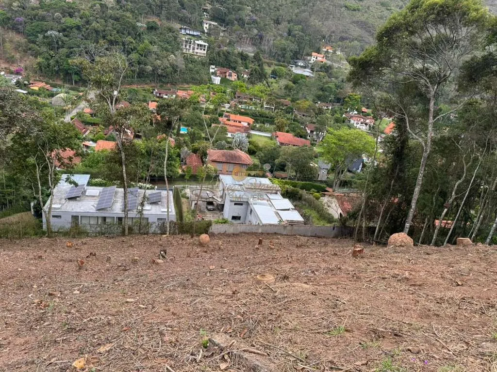 Imagem Terreno em Condomínio para Venda em Teresópolis / RJ no bairro Green Valleiy