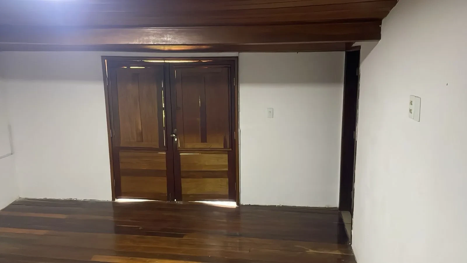Imagem Casa com 8 Quartos à Venda, Locação ou Temporada, 640 metros em Carmo - Olinda