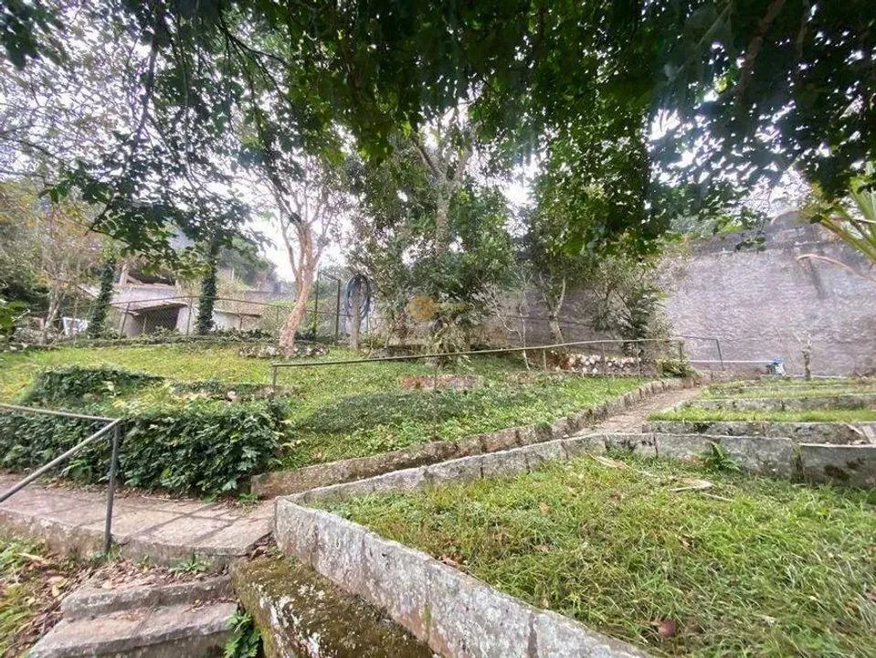 Imagem Terreno para Venda em Teresópolis / RJ no bairro Pimenteiras