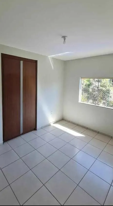 Imagem Vendo uma ótima casa na cidade de Passatempo/MG ( valor 650.000,00 )