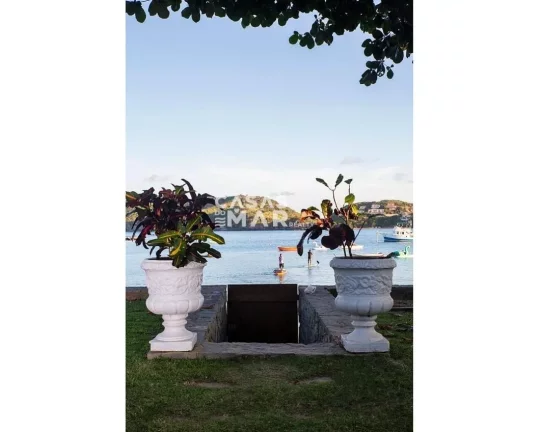 Imagem Casa Frente Mar para Temporada em Armação dos Búzios / RJ no bairro Ferradura